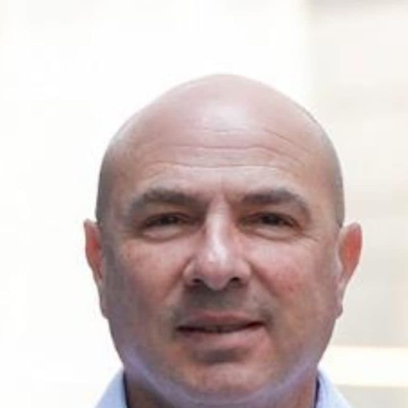 שבי שמלו